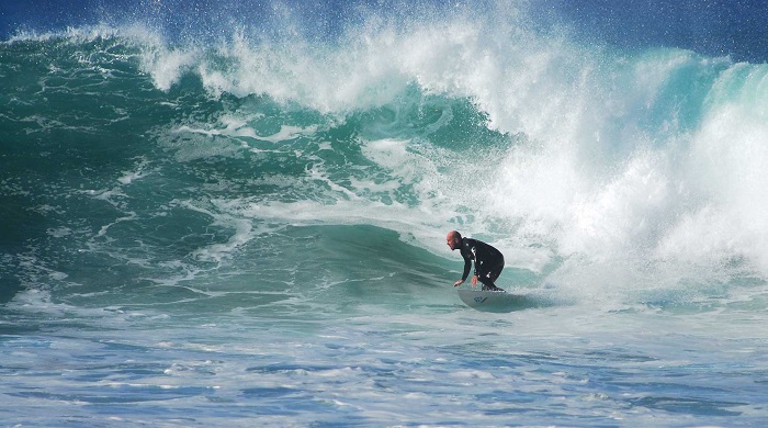 Surfing Rental and lessons